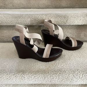 Italian Shoemakers Beige & tan wedge- Size 8